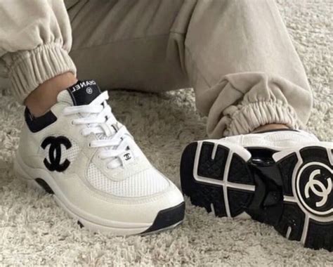 sneakers minimal chanel|chanel sneakers sito ufficiale.